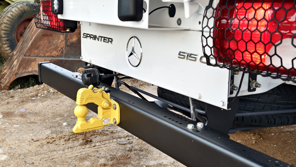 Cabreta, option de benne : attelage