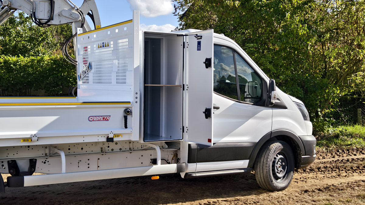 Cabreta, option de benne : coffre dos cabine