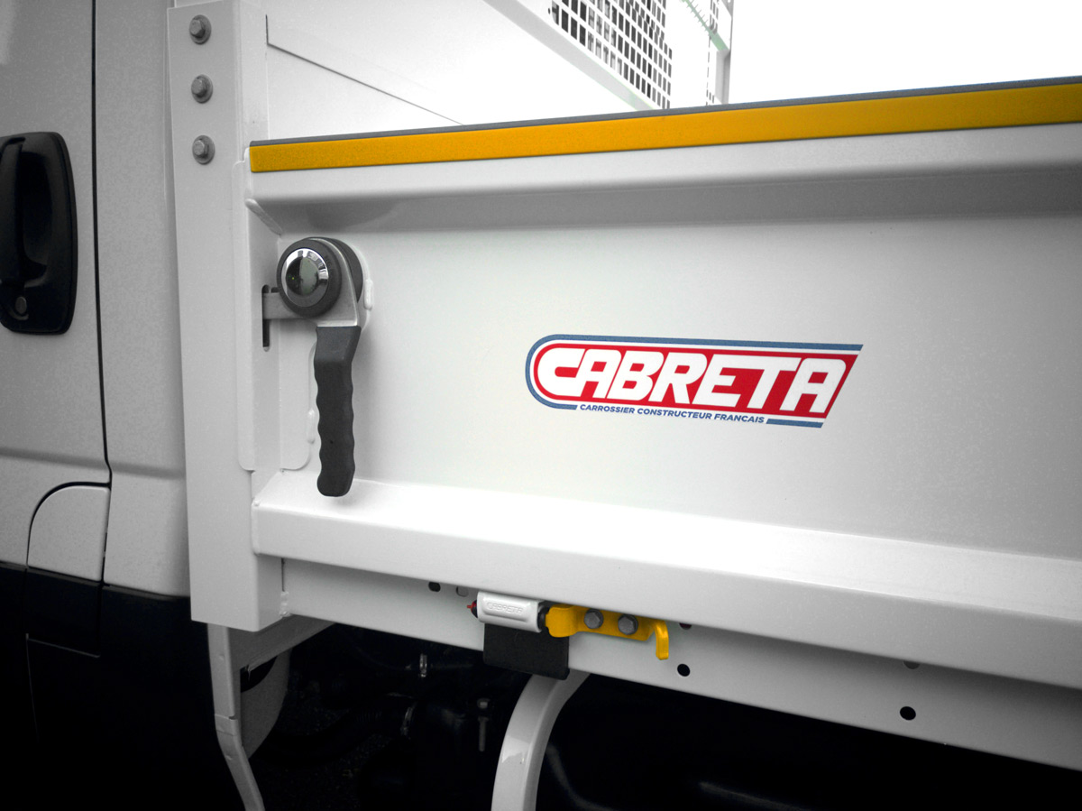 Cabreta, option de benne : porte universelle