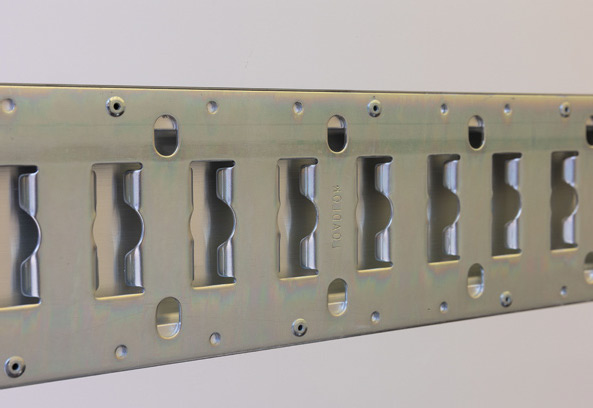 Scattobox rail d'arrimage encastré sur les 3 côtés