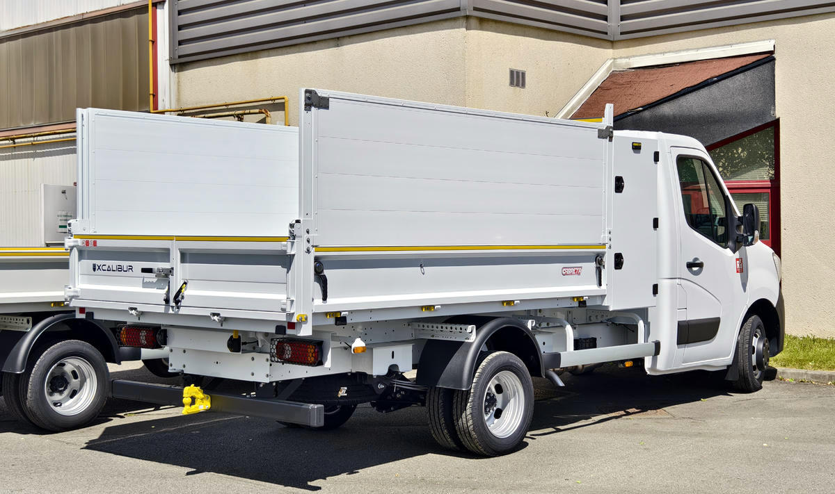 La benne professionnelle Excalibur de Cabreta, configuration espaces verts